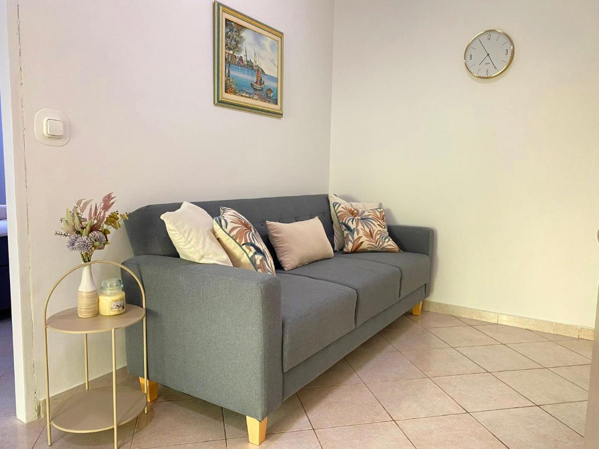 Aurelis Apartments Porec Esterno foto