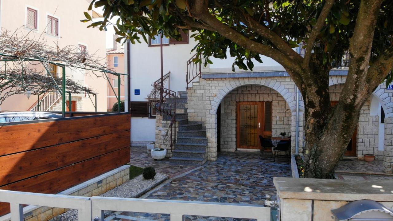 Aurelis Apartments Porec Esterno foto