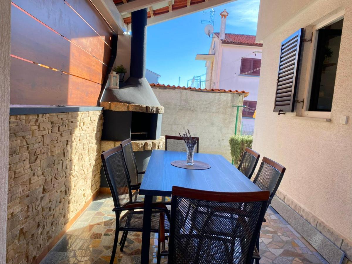 Aurelis Apartments Porec Esterno foto