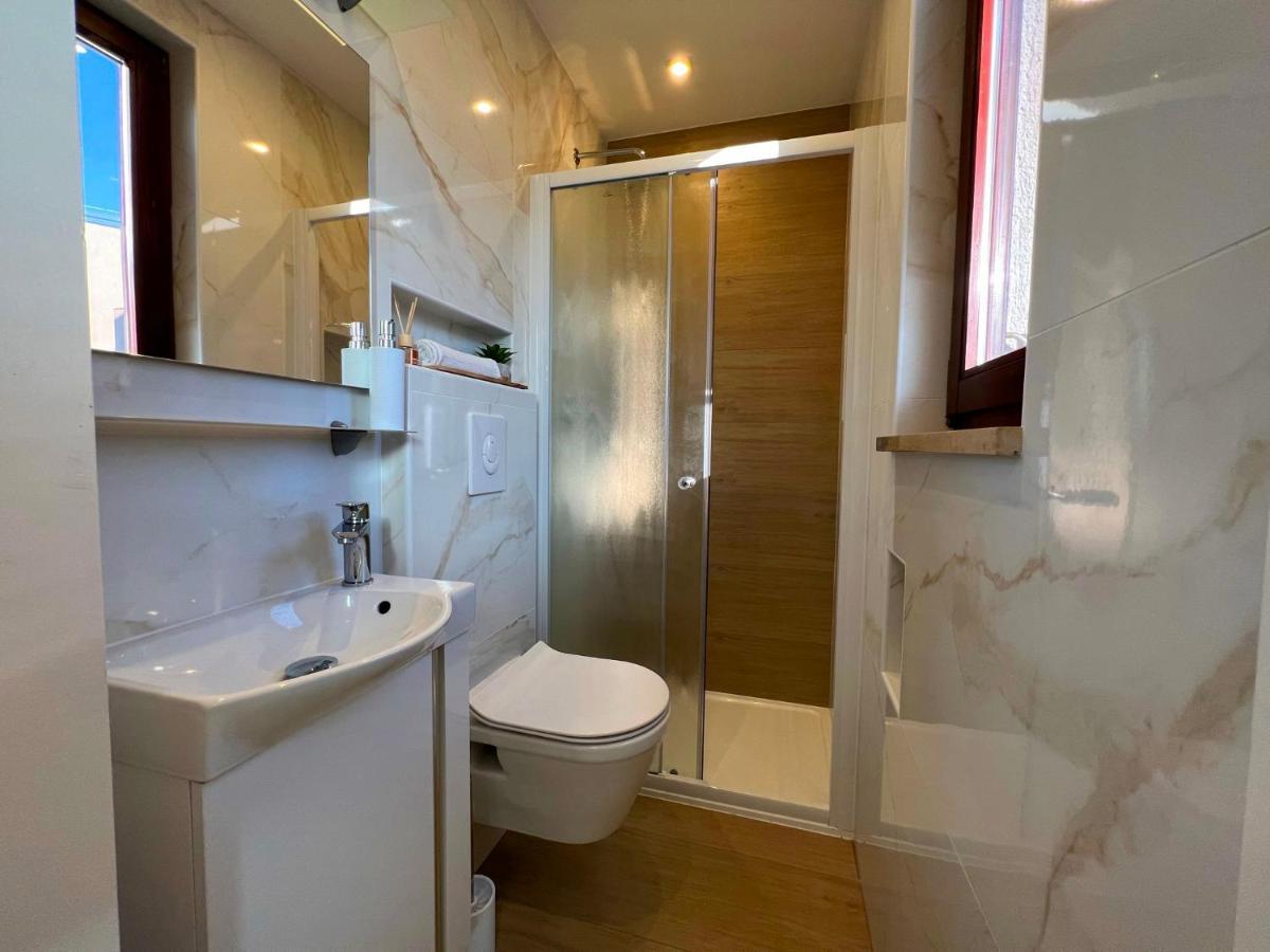 Aurelis Apartments Porec Esterno foto