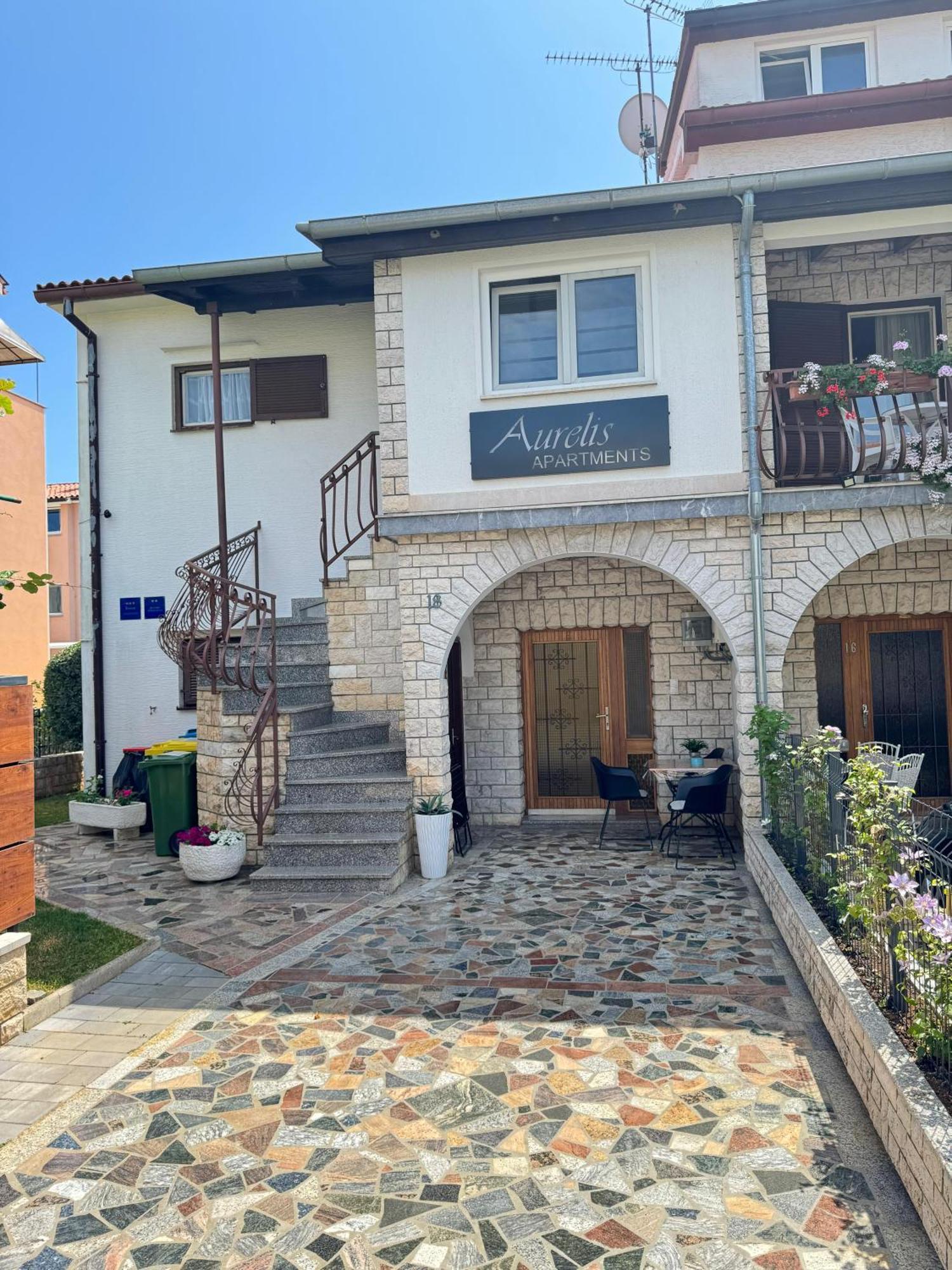 Aurelis Apartments Porec Esterno foto